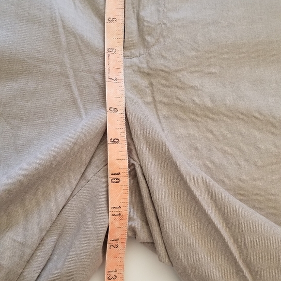 BANANA REPUBLIC khakis - Picture 4 of 7